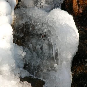 stalagmites de glaces... (Cascade du Montlouvier, Aumessas - Gard)