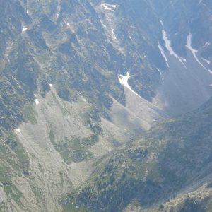 Le Pic de Cestrède - À l’est, au pied du Pic Cestrède (2 947 m), le lac de Hount Hérède (prise de vue d’Estibe Aute)